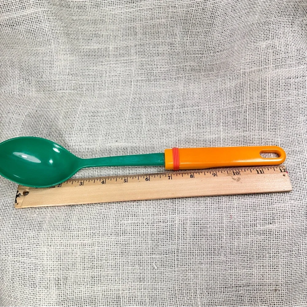 Green and Orange‎ Kitchen Spoon Vibrant Retro 80's